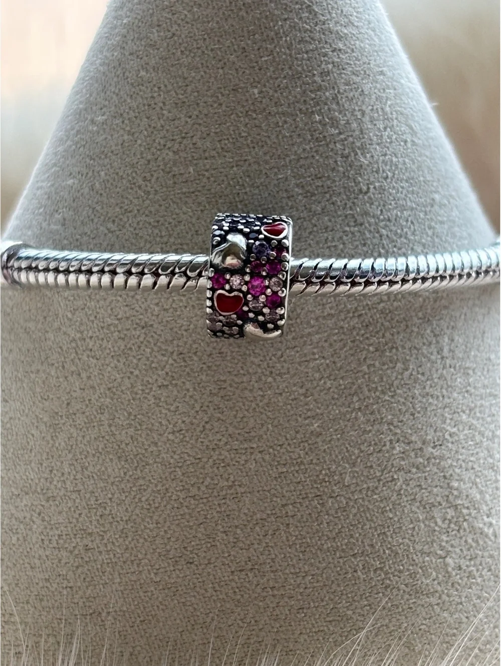 Pandora Add a Touch of Love Clip Charm